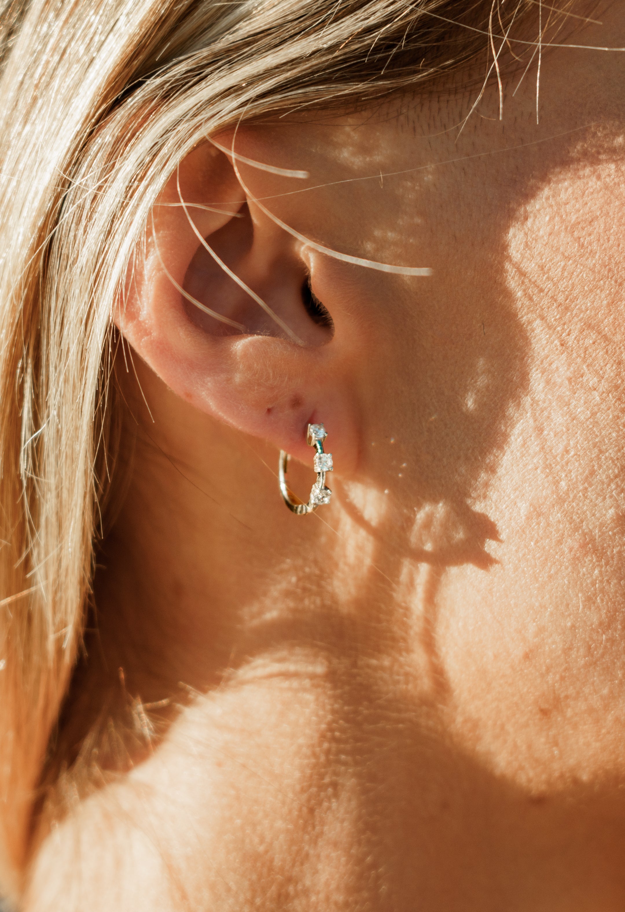 CHIC NOEL TRILOGY HOOP EARRINGS GOLD-PEROZ Accessories