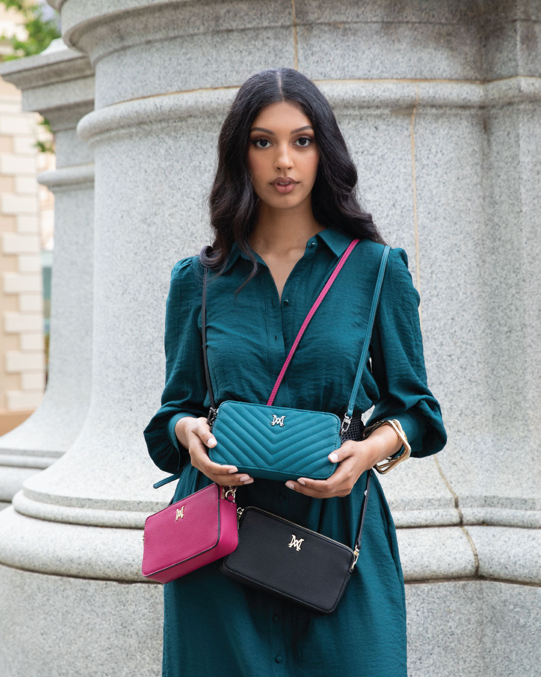 Zoe V-Stitch Slim Double Zip Camera Bag With Detachable Wrist Strap-PEROZ Accessories