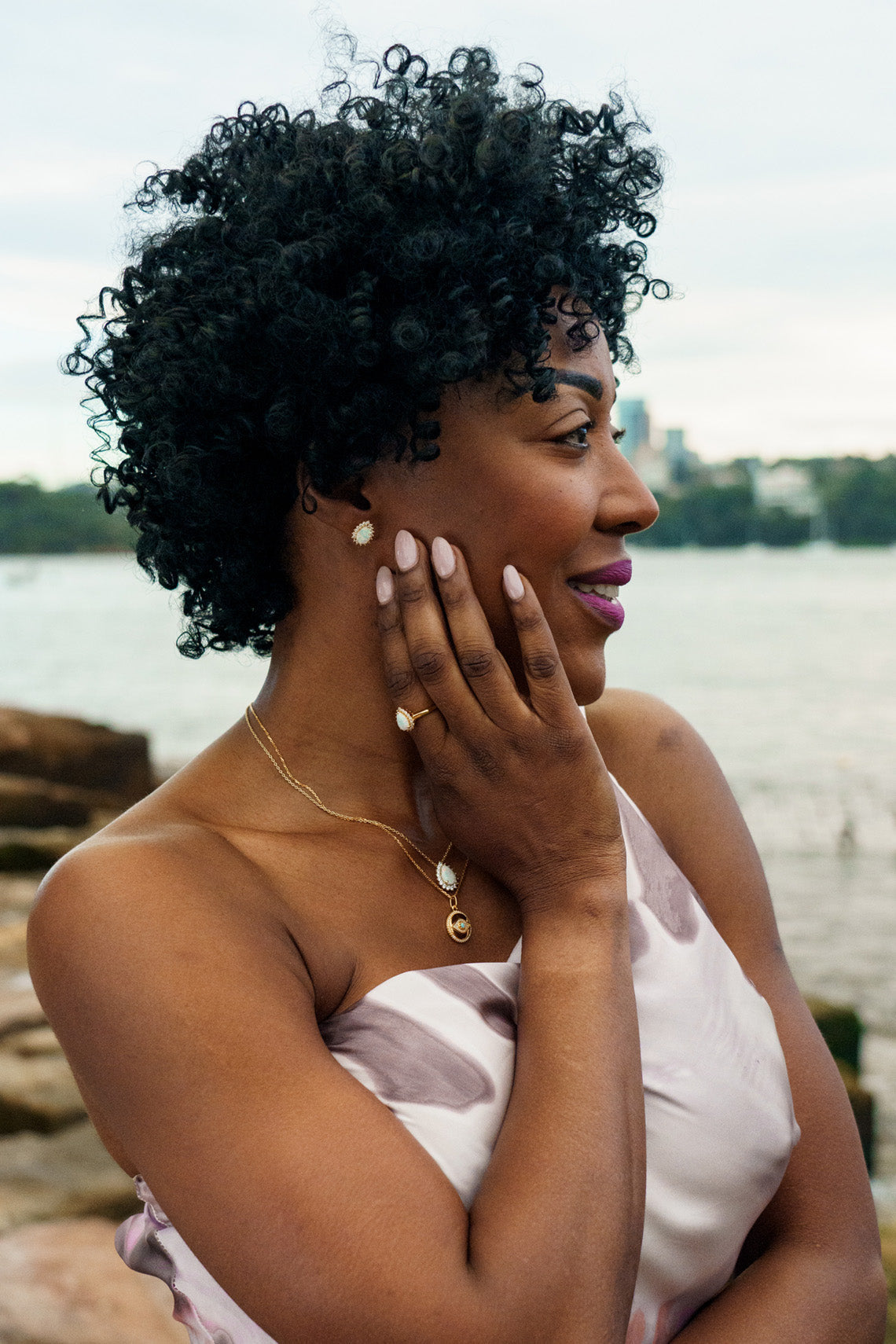 OPAL GLOW BLUE CREATED OPAL EVIL EYE MEDALION GOLD-PEROZ Accessories