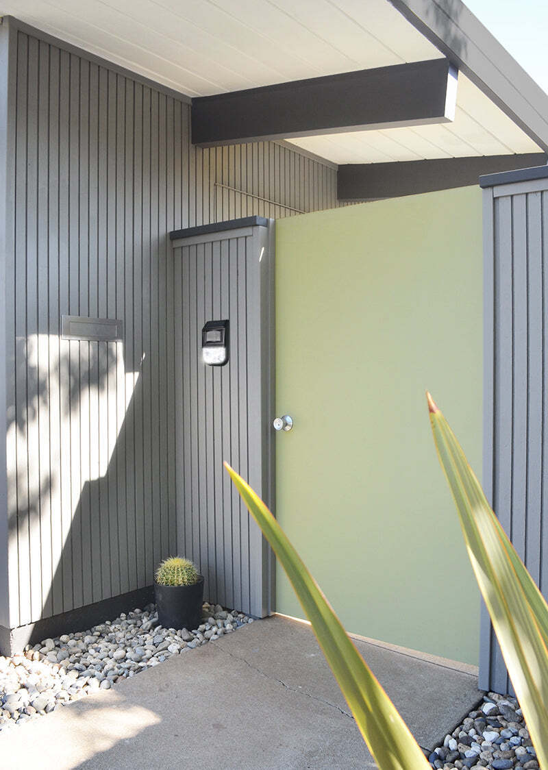 Solar-Powered Motion Sensor Light (1-Piece), Detects Motion, Rechargeable-Outdoor Lights-PEROZ Accessories