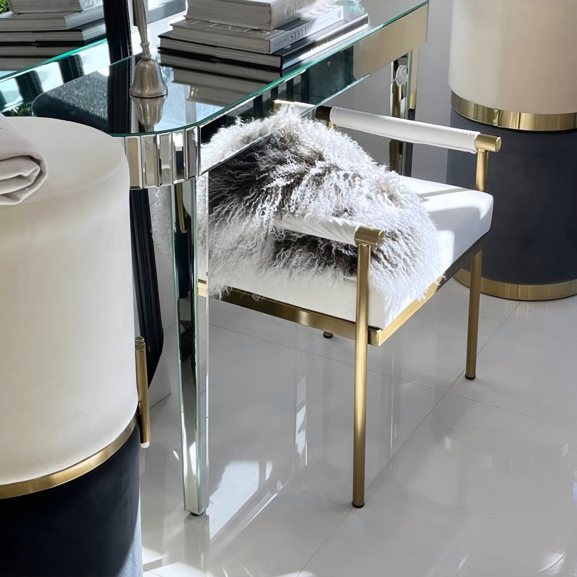 Interior Ave - Cuba Velvet Vanity Stool - White-Furniture > Bedroom-PEROZ Accessories