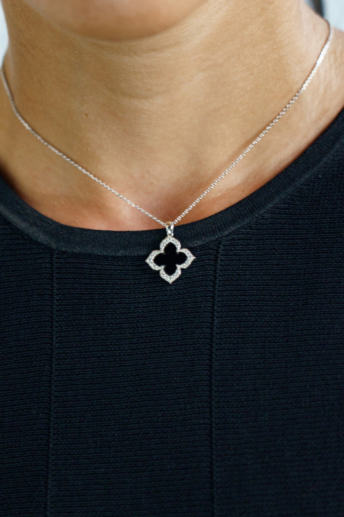 GEORGINI MIDNIGHT VELVET BLACK AGATE FAIRWATER PENDANT SILVER-PEROZ Accessories