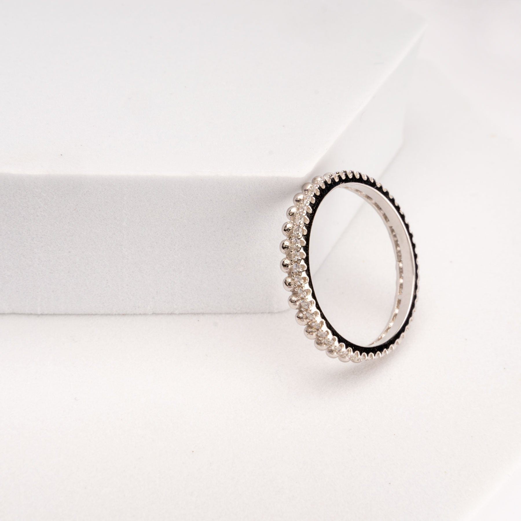 Alessia Ring - PEROZ