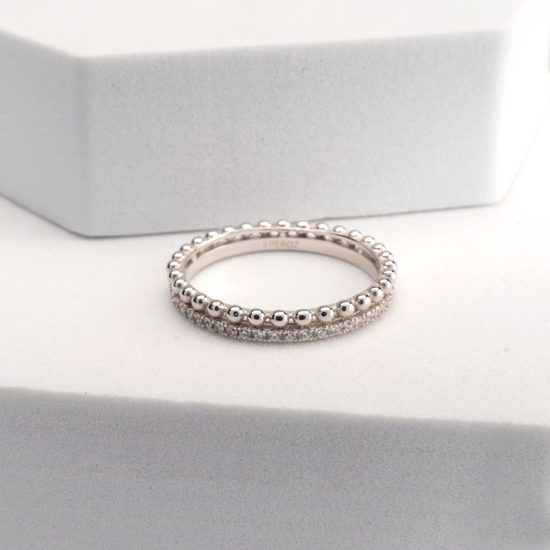 Alessia Ring - PEROZ