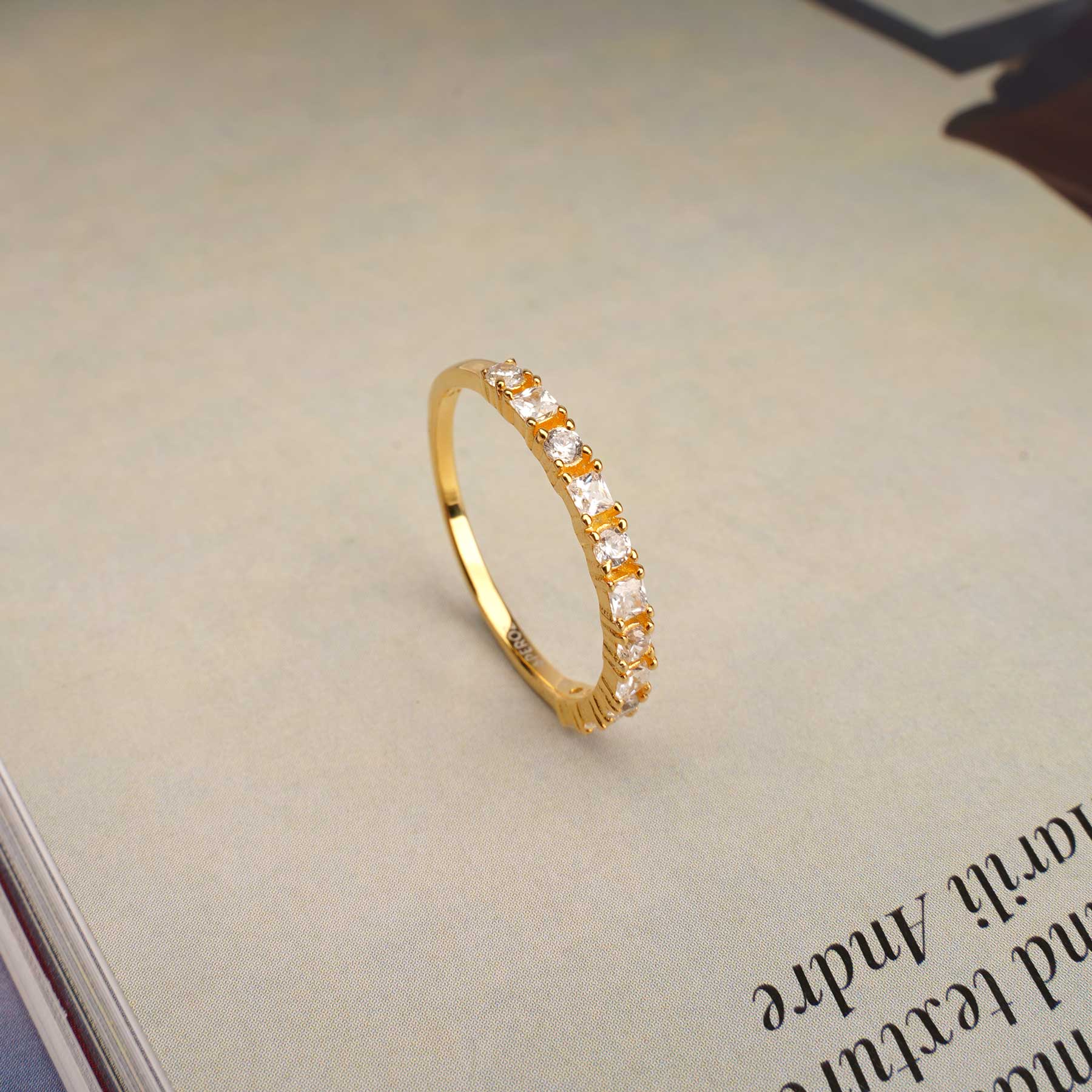 Valeria Ring | Peroz