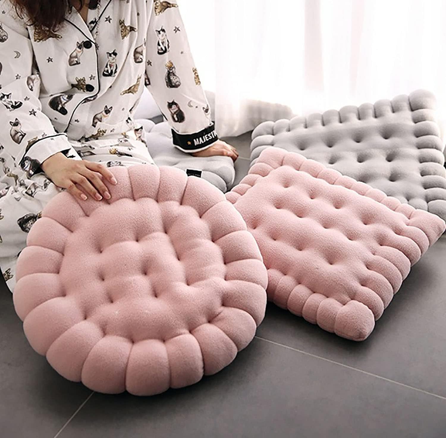 Anyhouz Plush Pillow Gray Round Biscuit Shape Stuffed Soft Pillow Seat Cushion Room Decor-Pillow-PEROZ Accessories