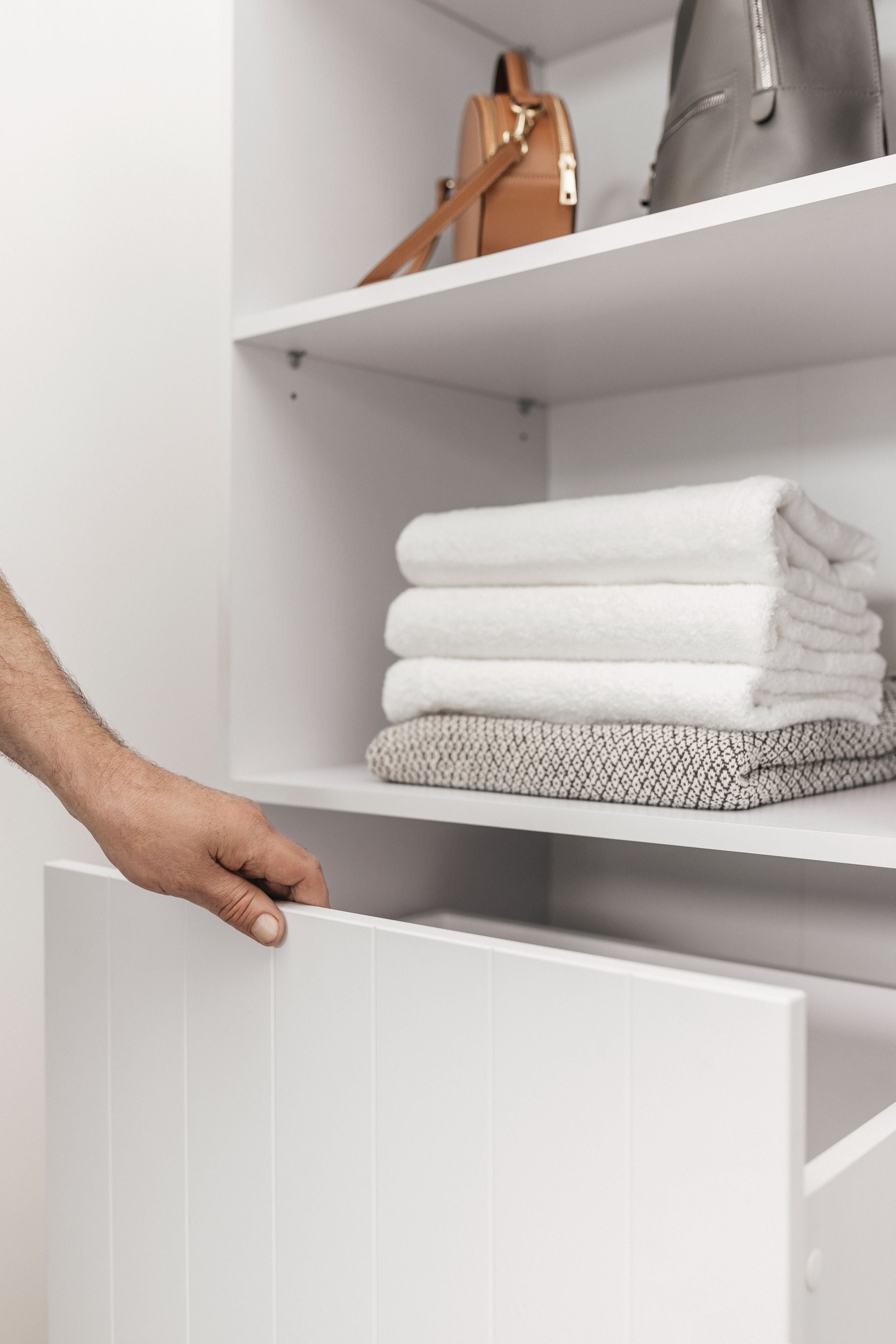 BASEL 2M WALK IN WARDROBE KIT - HAMPTONS-Furniture > Living Room-PEROZ Accessories