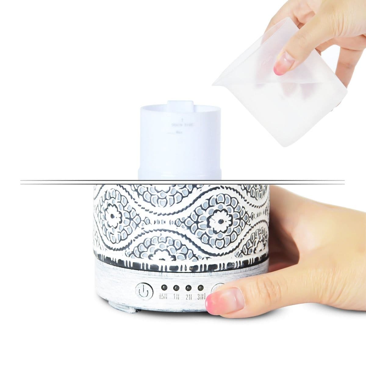 activiva 100ml Metal Essential Oil and Aroma Diffuser-Vintage White-Appliances > Aroma Diffusers & Humidifiers-PEROZ Accessories