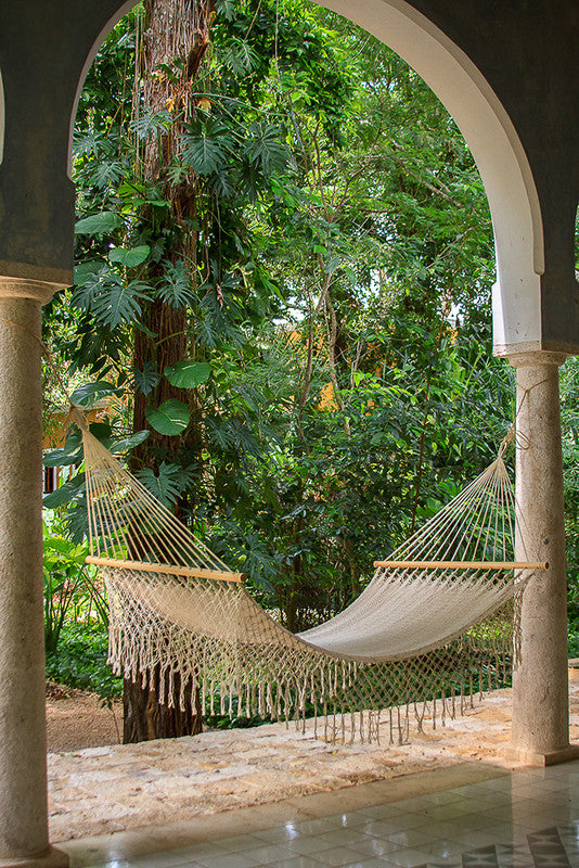 Mayan Legacy Queen Size Outdoor Cotton Mexican Resort Hammock With Fringe in Cream Colour-Hammock-PEROZ Accessories