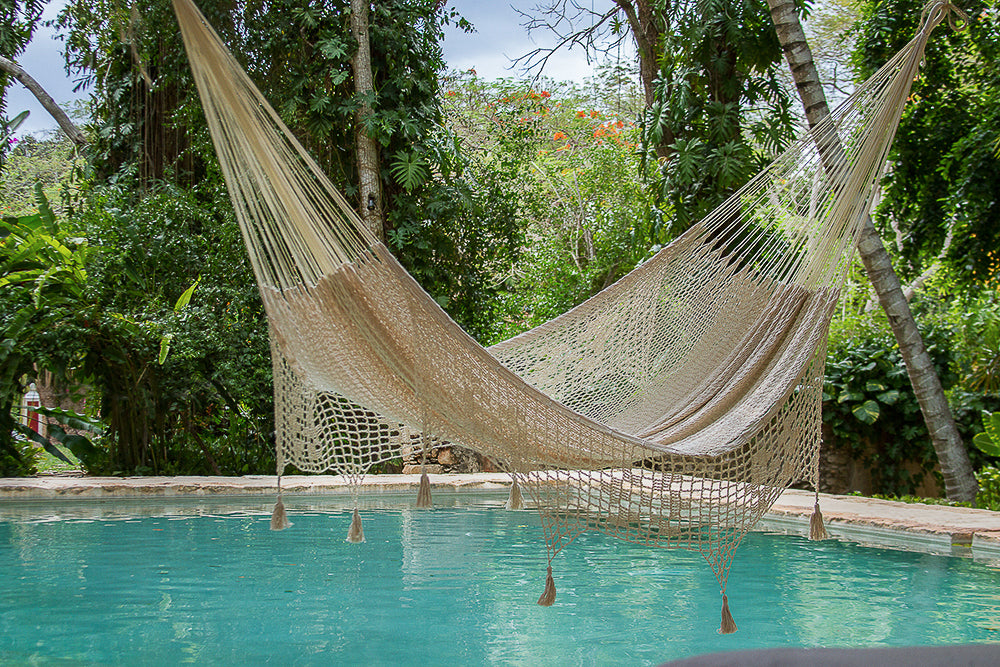 Outdoor undercover cotton Mayan Legacy hammock with hand crocheted tassels King Size Marble-Hammock-PEROZ Accessories