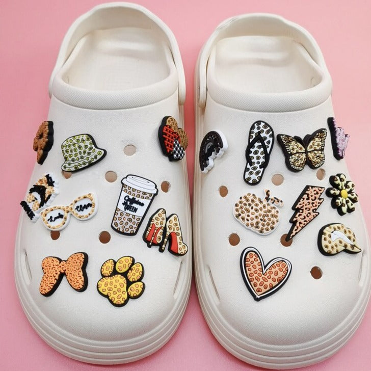 Anykidz 20pcs Random Color Tiger Design Shoe Charm Accessories Jeans Clogs Pendants Designer Ornament Jibbitz for Crocs-Shoe Charms-PEROZ Accessories