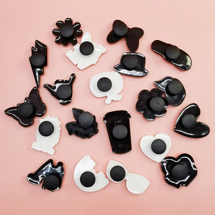 Anykidz 20pcs Random Color Tiger Design Shoe Charm Accessories Jeans Clogs Pendants Designer Ornament Jibbitz for Crocs-Shoe Charms-PEROZ Accessories