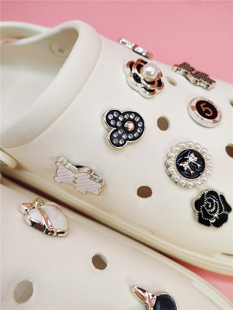 Anykidz 10pcs Random Color Resin Rhinestone Shoe Charm Accessories Jeans Clogs Pendants Designer Ornament Jibbitz for Crocs-Shoe Charms-PEROZ Accessories