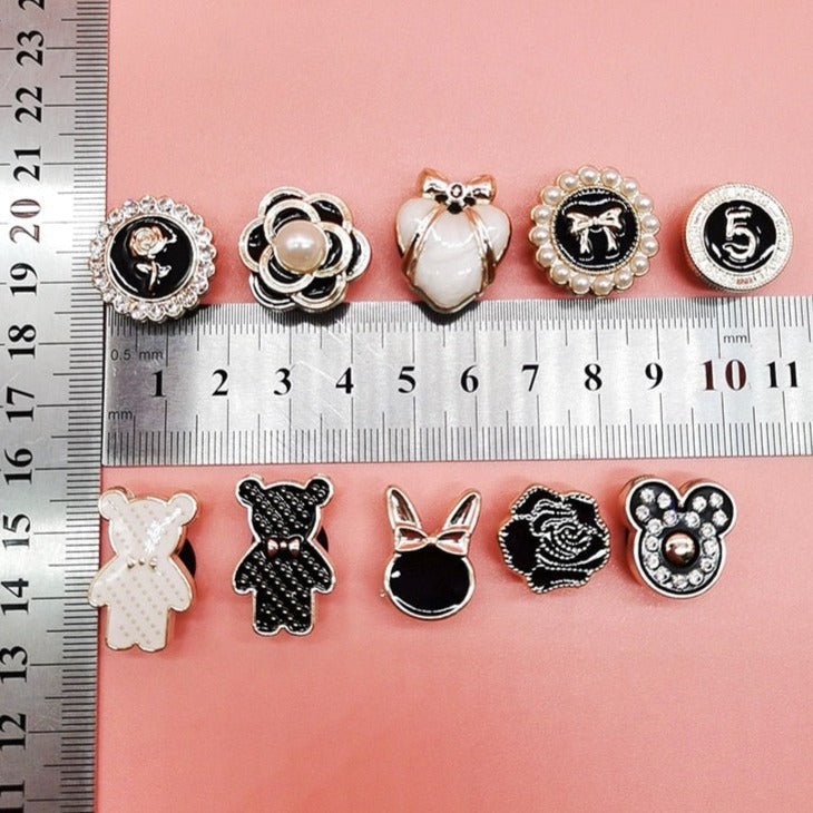 Anykidz 10pcs Random Color Resin Rhinestone Shoe Charm Accessories Jeans Clogs Pendants Designer Ornament Jibbitz for Crocs-Shoe Charms-PEROZ Accessories