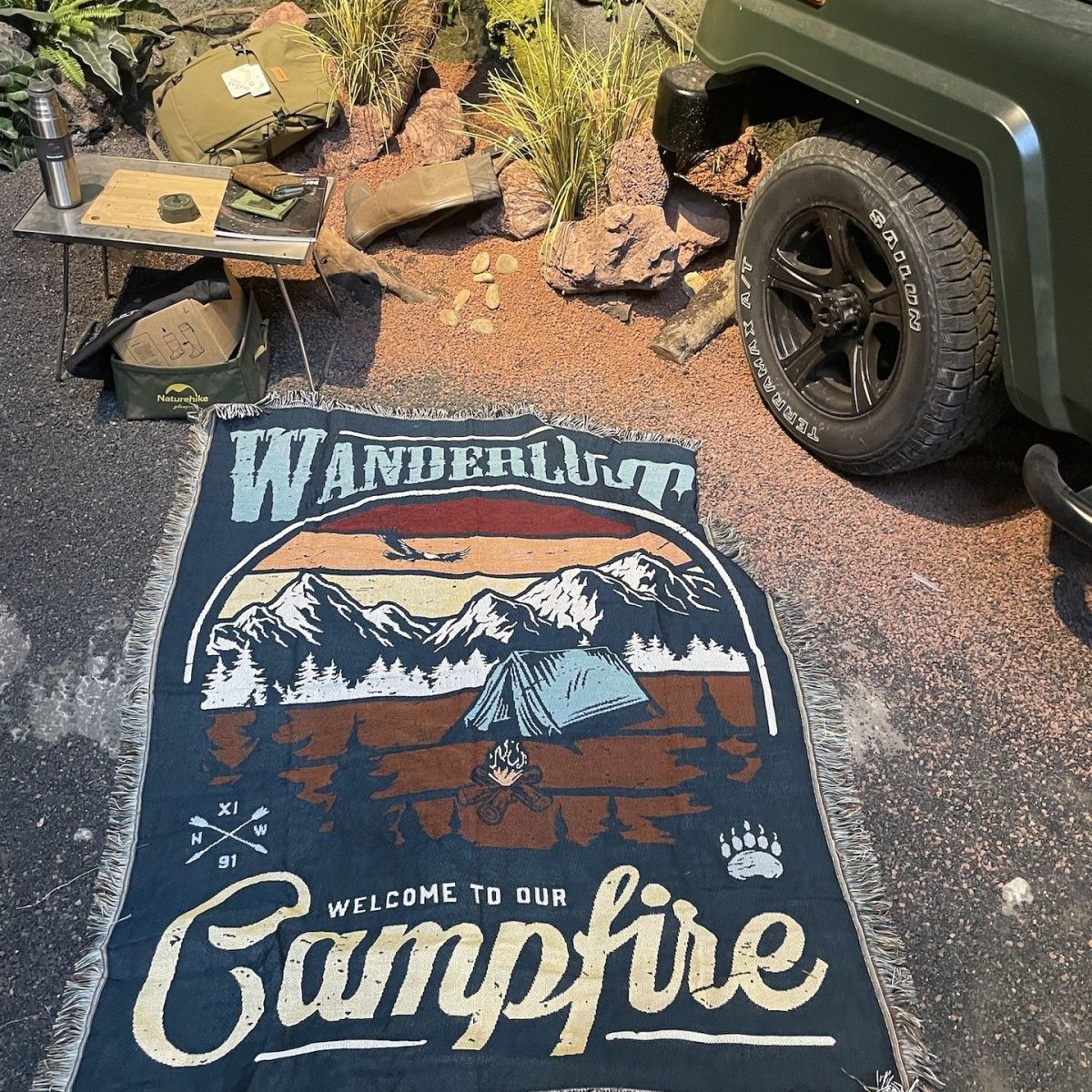 Anyhouz Wanderlust Campfire Throw Blanket Cozy Sofa Couch Bed Cover Outdoor Camping Mat Home Decor Tapestry with Tassel-Blankets-PEROZ Accessories