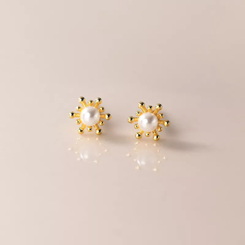 Anyco Fashion Earrings Gold Cute Snowflake Synthetic Pearl Small Stud Earrings Chic Teen Piercing Jewelry for Women-Earrings-PEROZ Accessories
