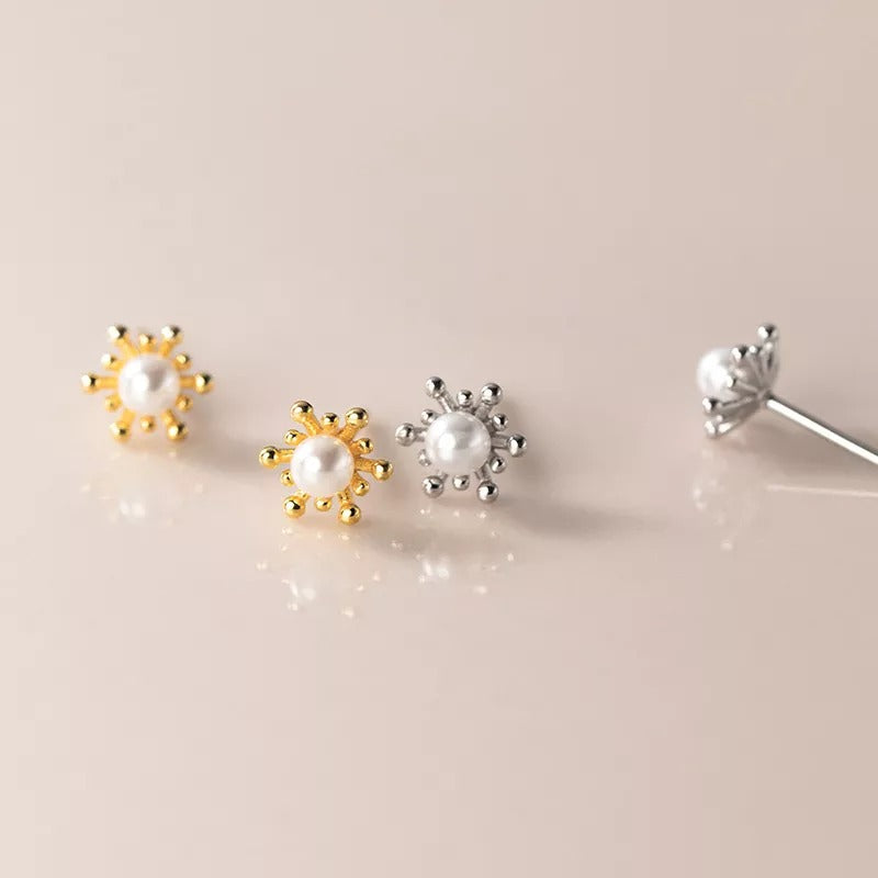 Anyco Fashion Earrings Gold Cute Snowflake Synthetic Pearl Small Stud Earrings Chic Teen Piercing Jewelry for Women-Earrings-PEROZ Accessories