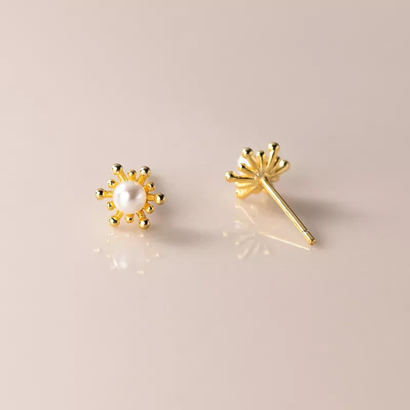 Anyco Fashion Earrings Gold Cute Snowflake Synthetic Pearl Small Stud Earrings Chic Teen Piercing Jewelry for Women-Earrings-PEROZ Accessories