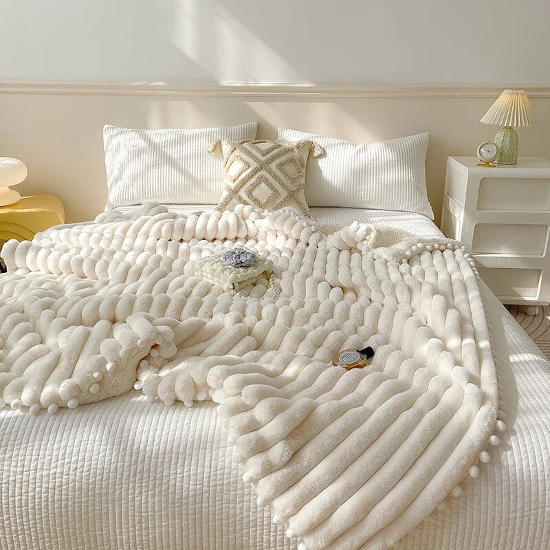 Anyhouz Blanket Cream White Tuscan Faux Rabbit Fur Autumn Winter Warm Wool Weighted Blanket Soft Cozy Warmth Sofa Blankets 150x200cm-Blankets-PEROZ Accessories