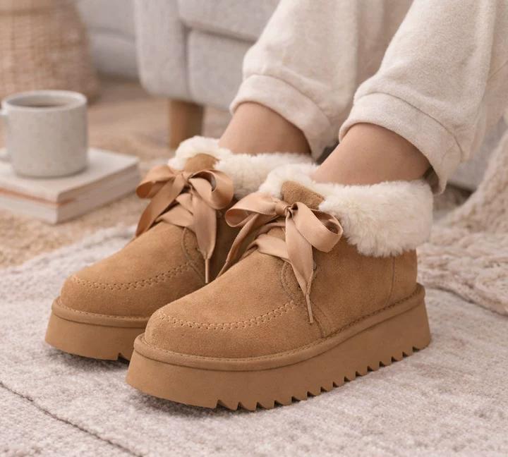 Cozira Australian Shepherd UGG