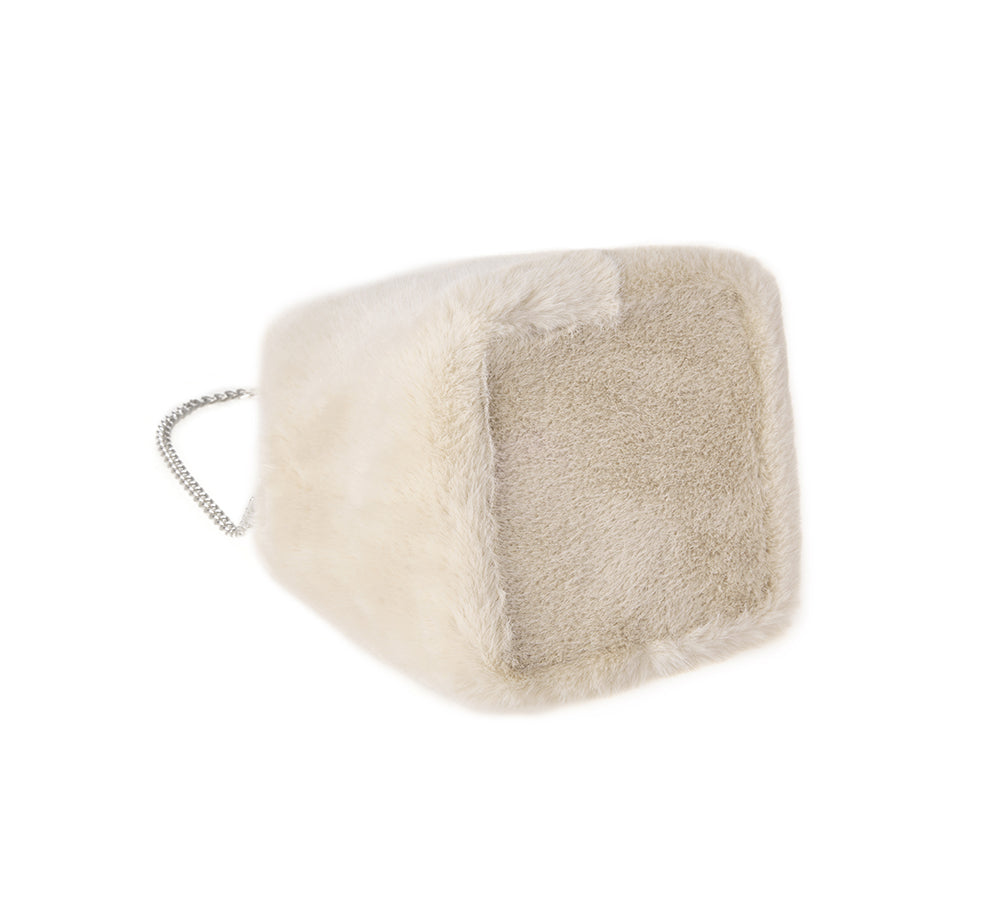 AUSTRALIAN SHEPHERD  Women Fluffy Chain Over Shoulder Handbag Moor