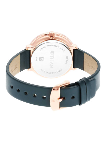 Titan Women&