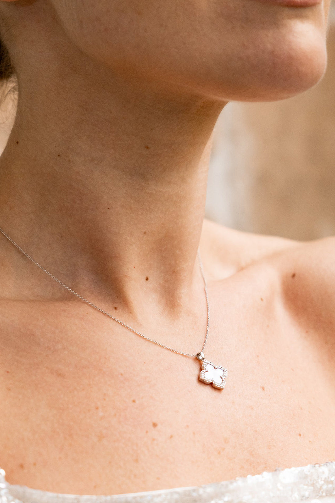 SYDNEY SOIRÉE FAIRWATER MOTHER OF PEARL PENDANT SILVER-PEROZ Accessories