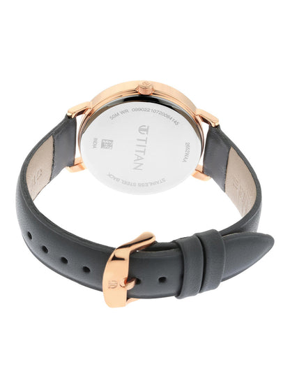 Titan Women&