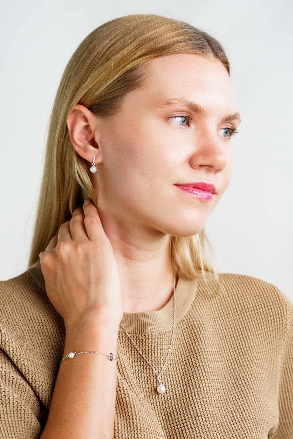 ADAGIO EFFORTLESS GLOW BAR DANGLE PEARL EARRINGS SILVER-PEROZ Accessories