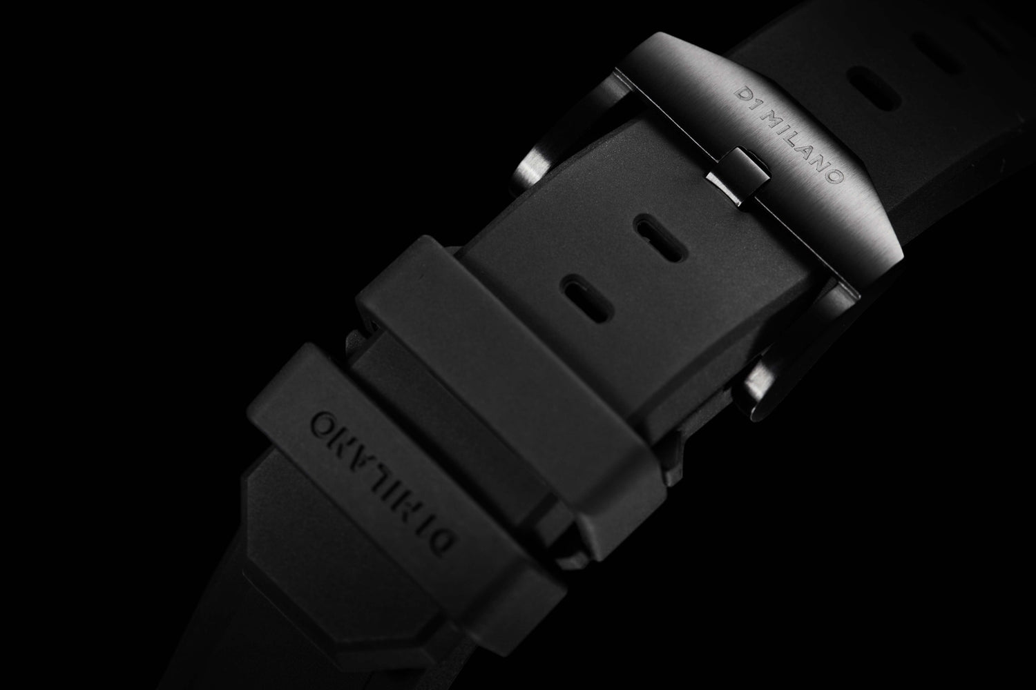 D1 Milano Carbonlite Carbon 40.5mm Watch-Quartz Watches-PEROZ Accessories