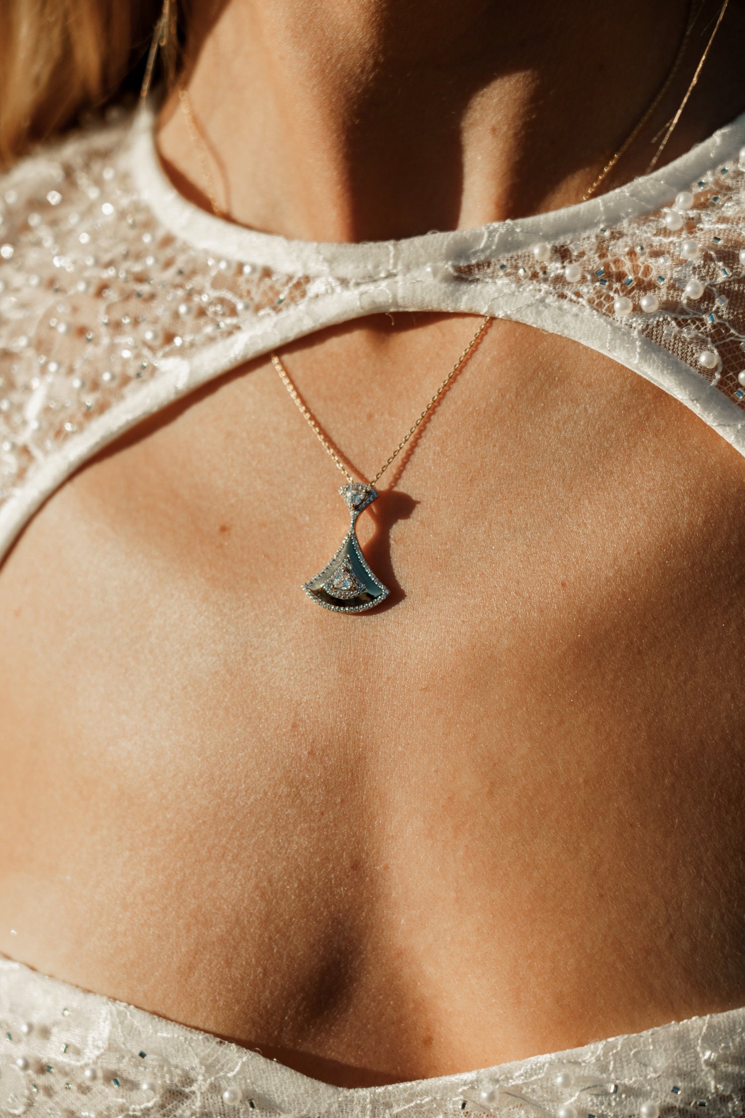 CHIC NOEL FANTASY PENDANT GOLD-PEROZ Accessories