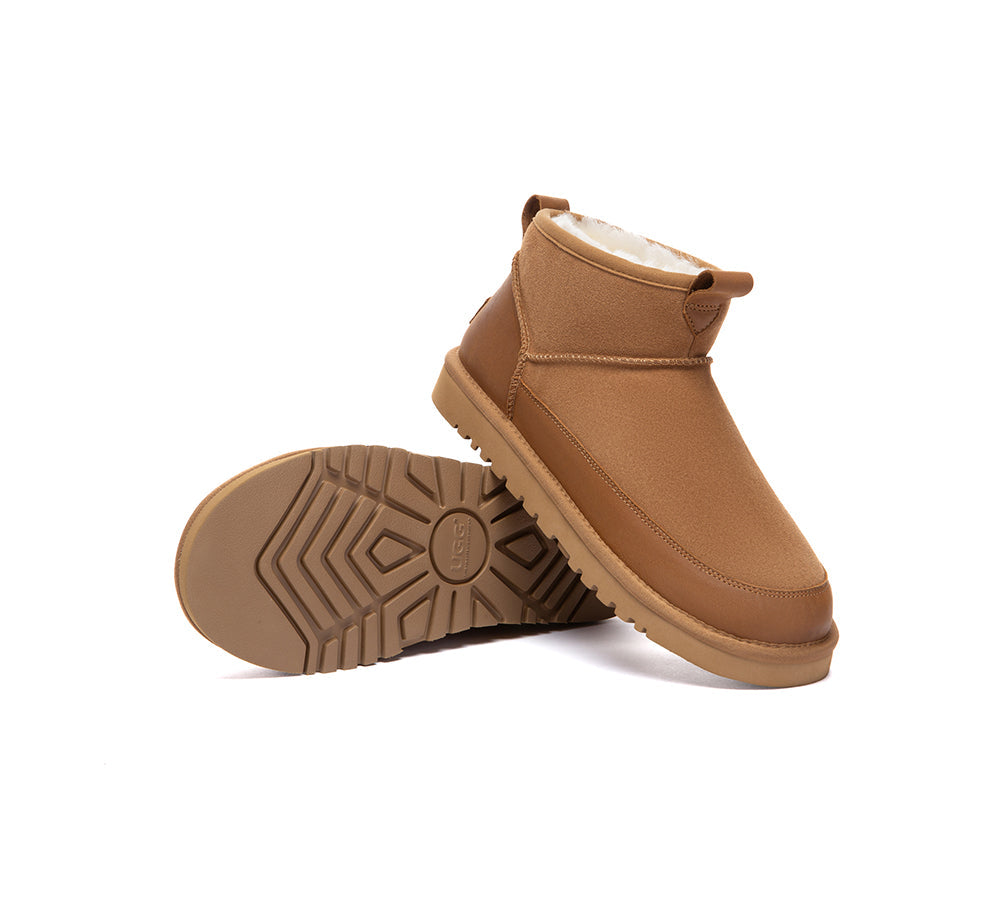 Fyrell Australian Shepherd UGG