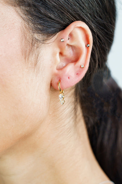 GEORGINI MIDNIGHT VELVET ASTERIA HOOP EARRINGS GOLD-PEROZ Accessories