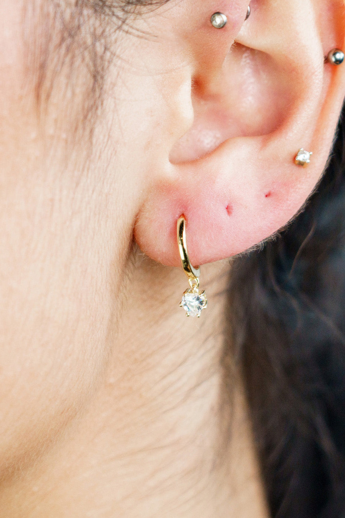 GEORGINI MIDNIGHT VELVET BABY HEART HOOP EARRINGS GOLD-PEROZ Accessories