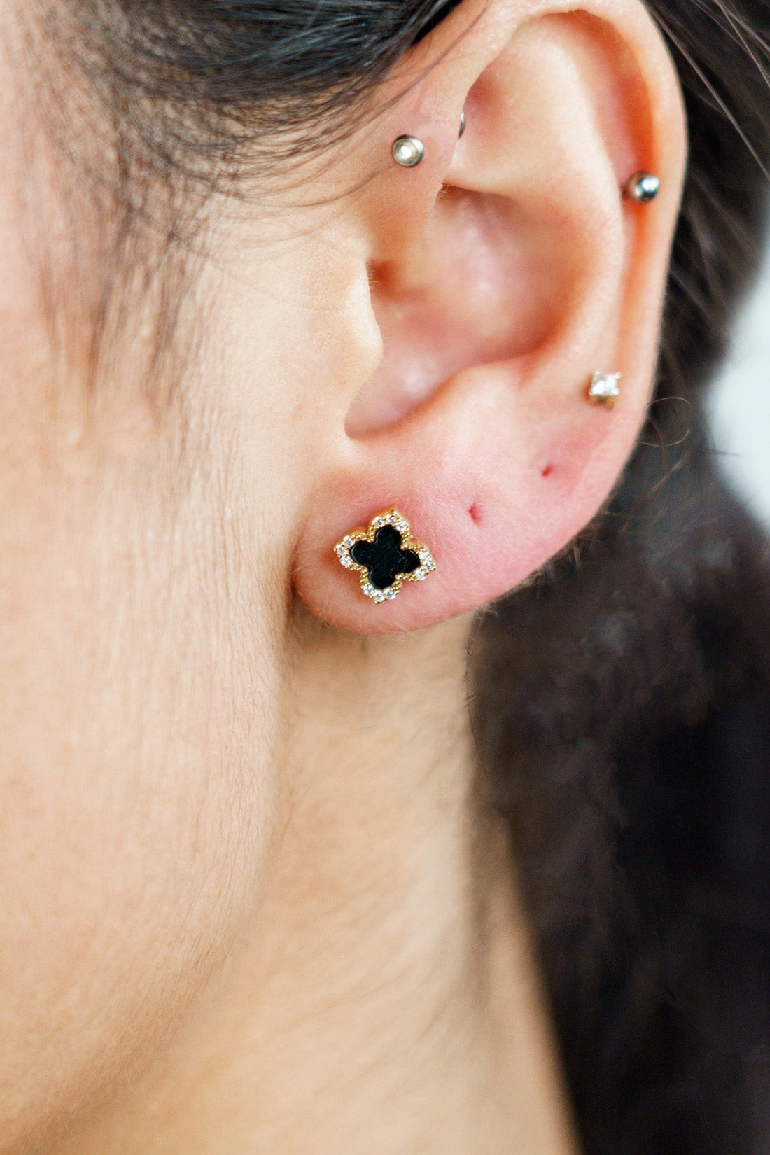 GEORGINI MIDNIGHT VELVET BLACK AGATE FAIRWATER STUD EARRINGS GOLD-PEROZ Accessories