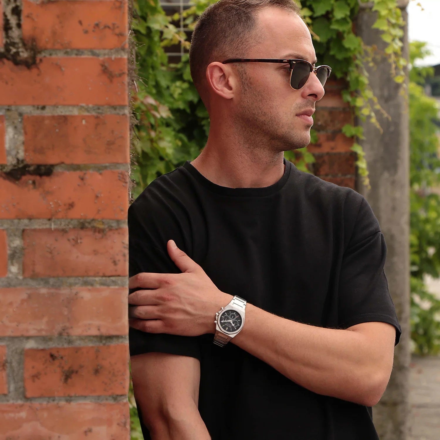 Sector 960 Black Dial Silver Watch-PEROZ Accessories