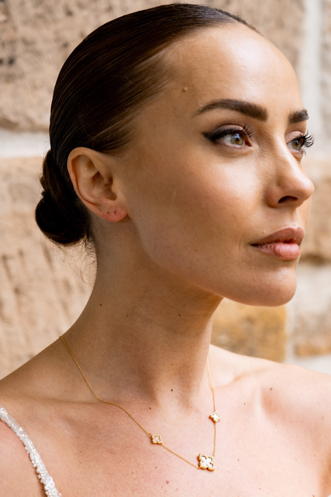 SYDNEY SOIRÉE FAIRWATER MOTHER OF PEARL DELUXE NECKLACE GOLD-PEROZ Accessories