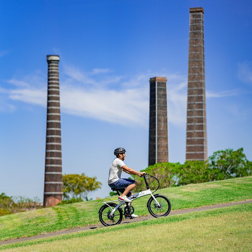 VALK Shuttle 5 Electric Folding Bike, Gen II, 20" Tyres, Shimano 7-Speed, White-Sports &amp; Fitness > Bikes &amp; Accessories-PEROZ Accessories