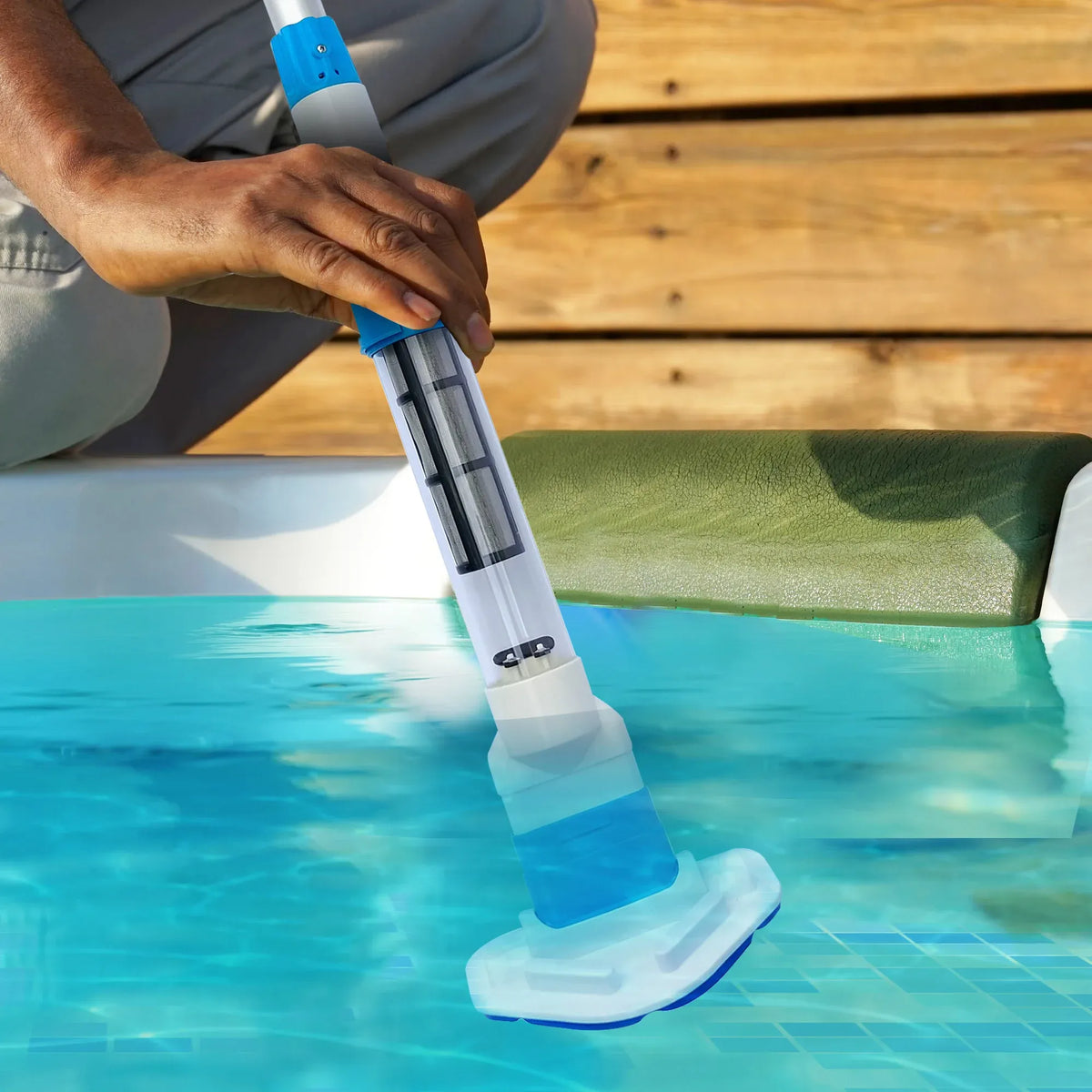 Aquajack Cordless Rechargeable Spa and Pool Vacuum Cleaner with Telescopic Pole &amp; 2 Heads - 60 Min Runtime-Pool Cleaners-PEROZ Accessories