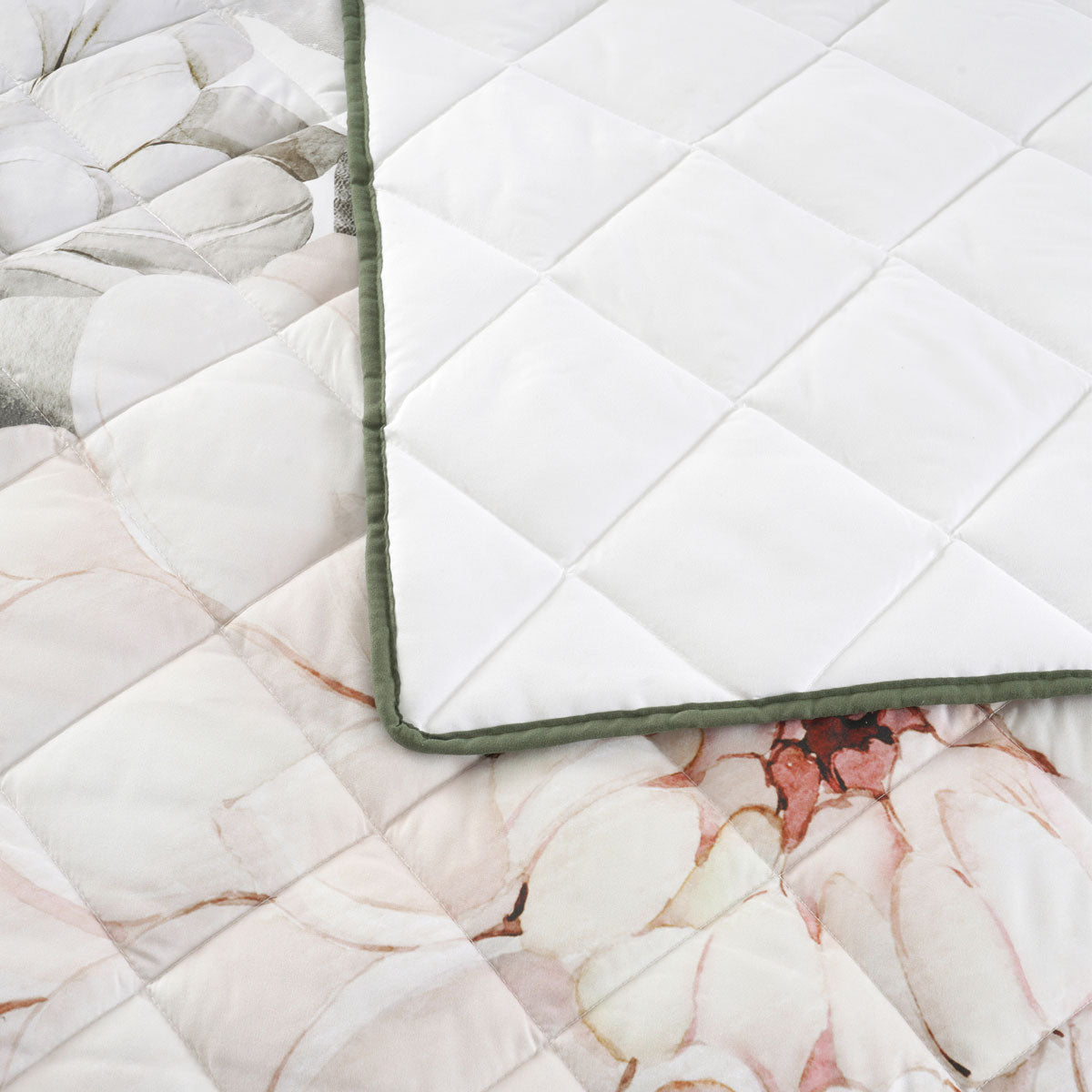 Bianca Giselle White Polyester Printed Floral Coverlet Set Single/Double-Home &amp; Garden > Bedding > Quilts &amp; Duvets-PEROZ Accessories