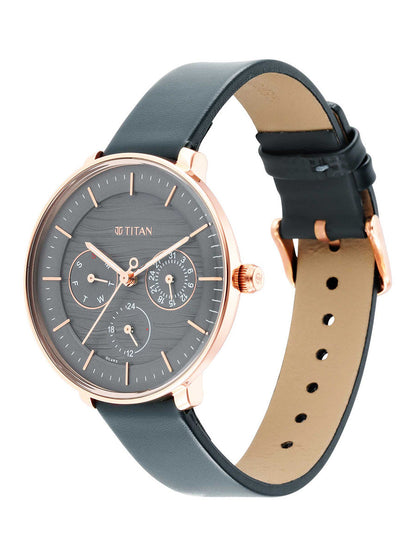 Titan Women&