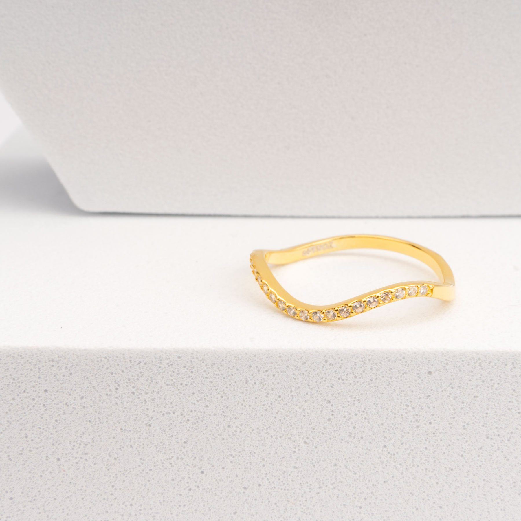 Dainty Gloria Ring for Women in Australia | Peroz