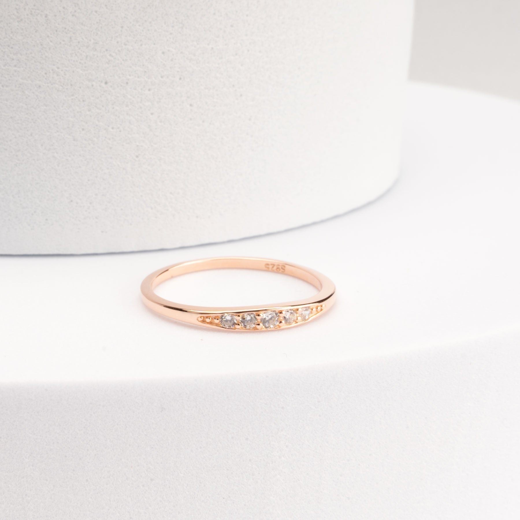 Lucia Ring | Peroz