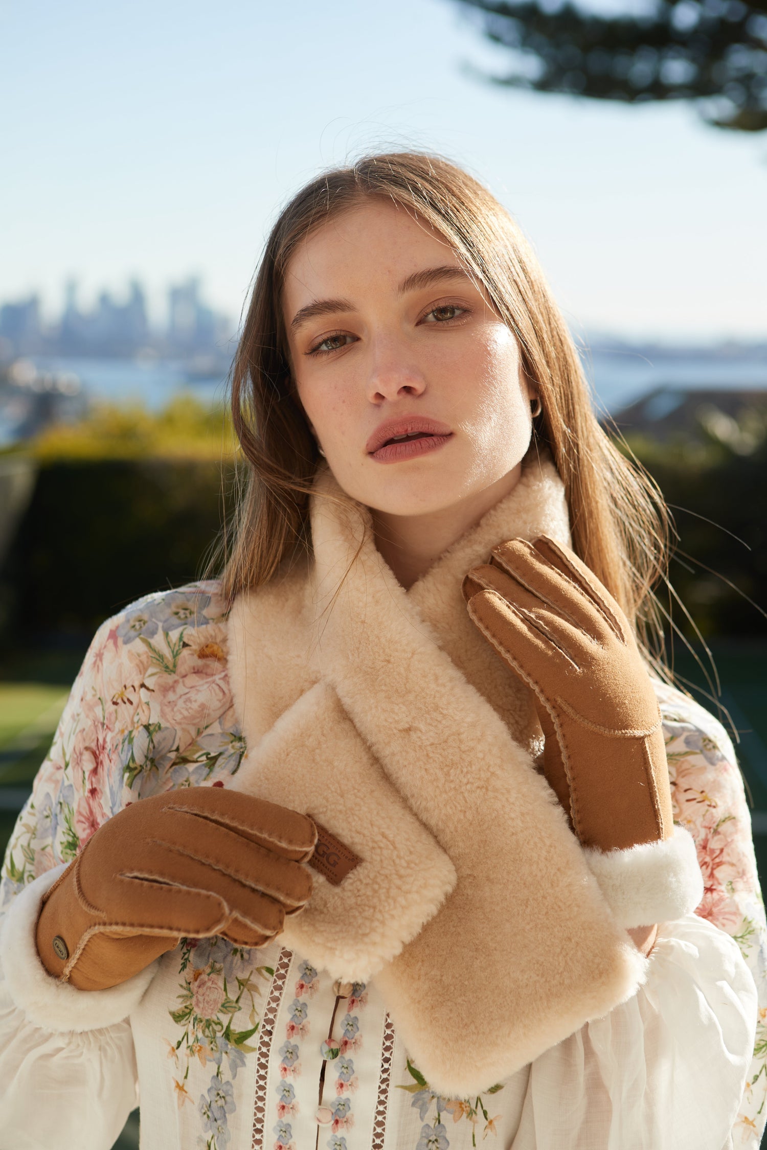 Ugg Sheepskin Touch Screen Gloves-Gloves-PEROZ Accessories