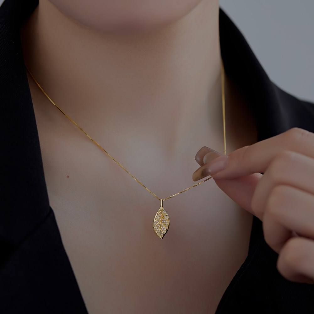 Anyco Necklace Gold High Quality Necklace Design Jewelry 925 Sterling Silver Cubic Zirconia Leaf Pendant Necklaces For Women-Necklace-PEROZ Accessories