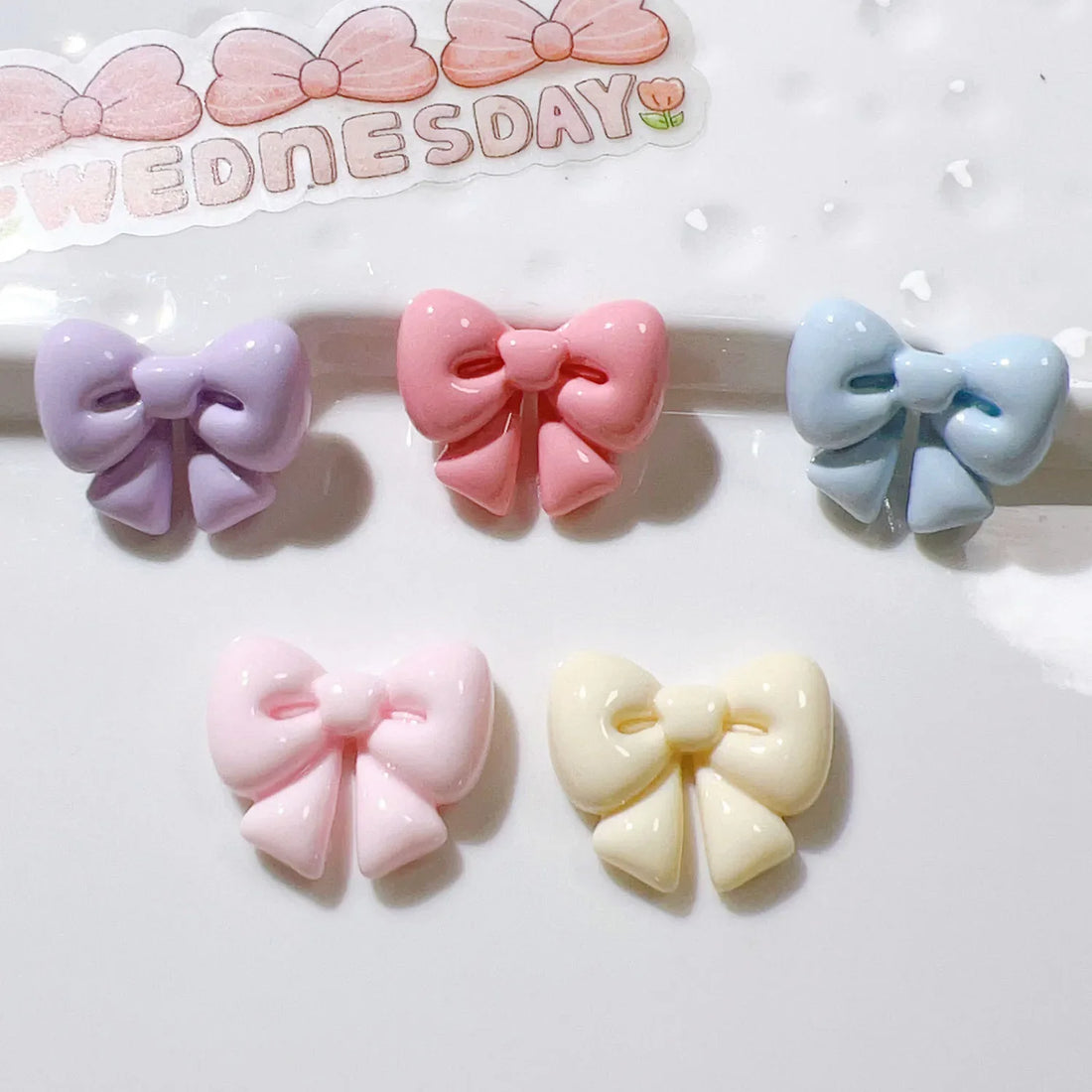 Anykidz Jibbitz Bright Bow 5pcs Shoe Charm Accessories Jeans Clogs Pendants Designer Ornament for Crocs-Shoe Accessories-PEROZ Accessories