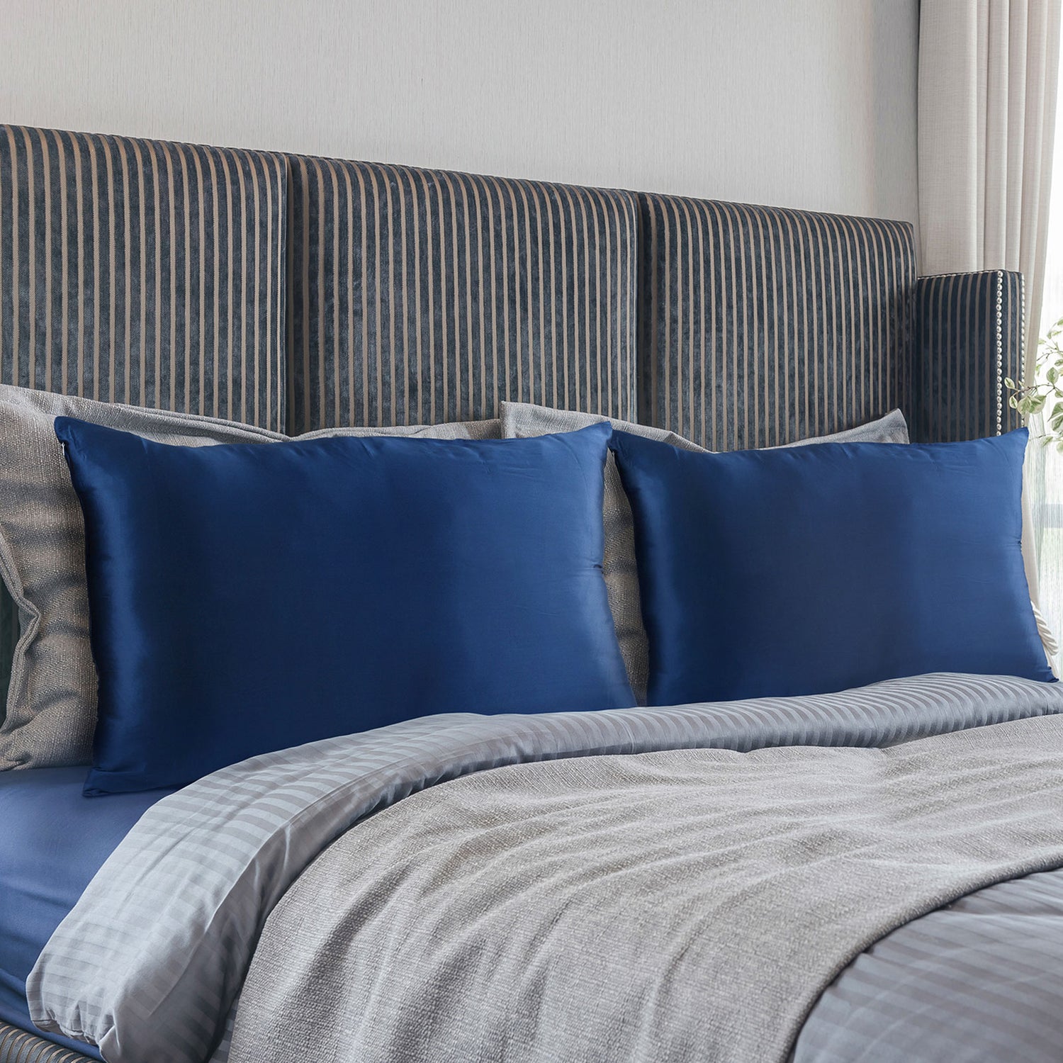 Royal Comfort Mulberry Soft Silk Hypoallergenic Pillowcase Twin Pack 51 x 76cm - Navy-Pillowcases-PEROZ Accessories