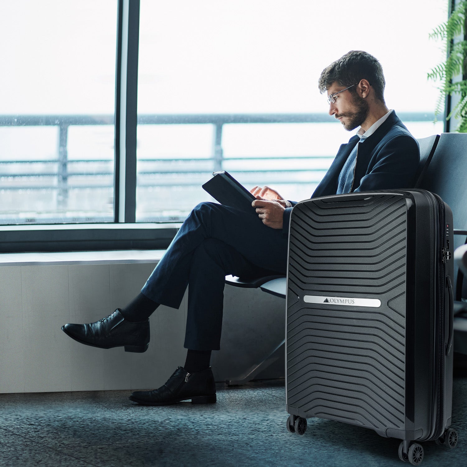 Olympus Astra 29in Lightweight Hard Shell Suitcase - Obsidian Black-Home &amp; Garden &gt; Travel-PEROZ Accessories