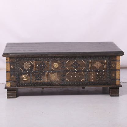 Onir Coffee Table Antique Handcrafted Solid Mango Wood Storage Trunk Chest Box-Furniture &gt; Living Room-PEROZ Accessories