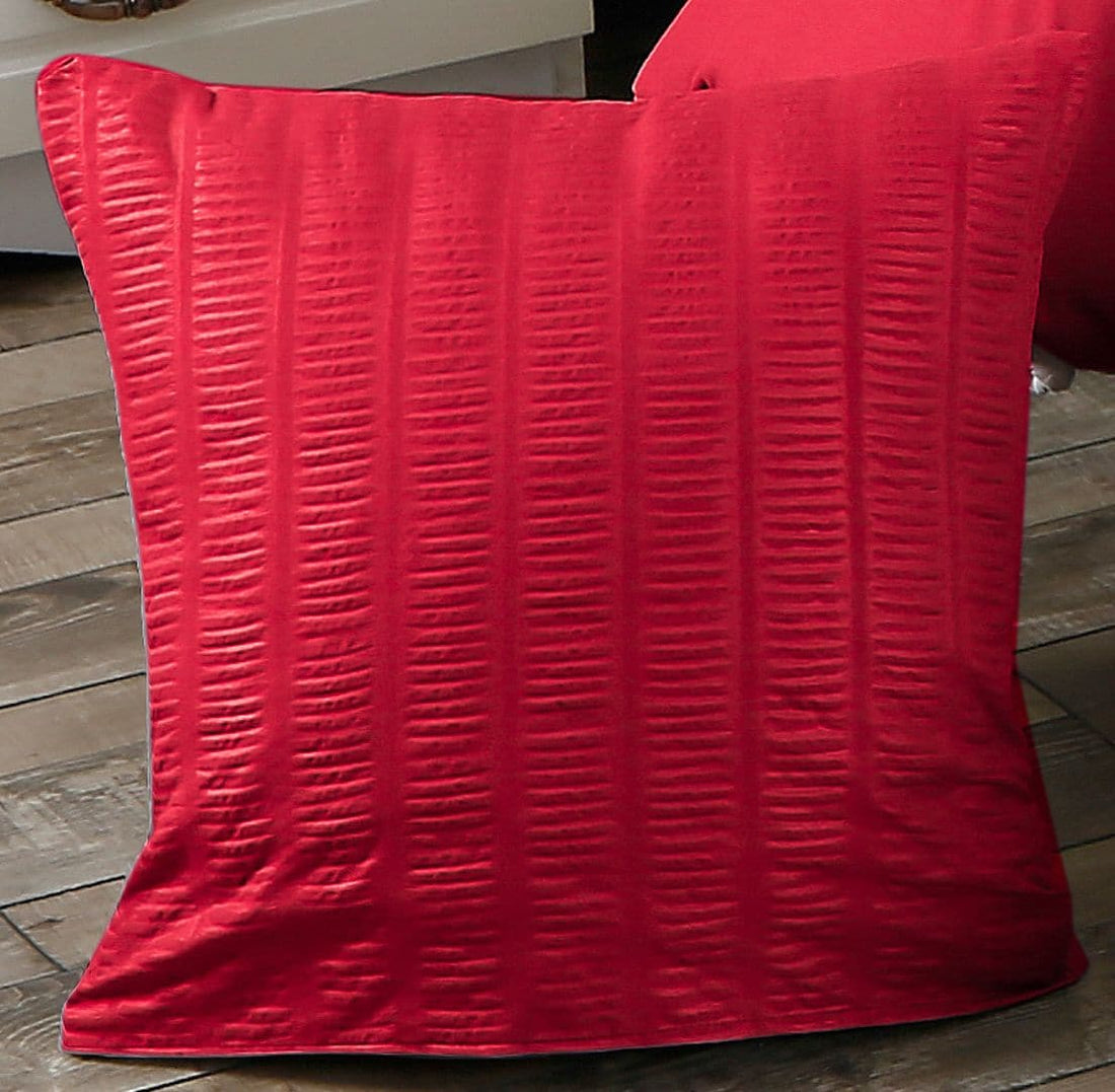 1000TC Premium Ultra Soft Seersucker Cushion Covers - 2 Pack - Red-Home &amp; Garden &gt; Bedding-PEROZ Accessories